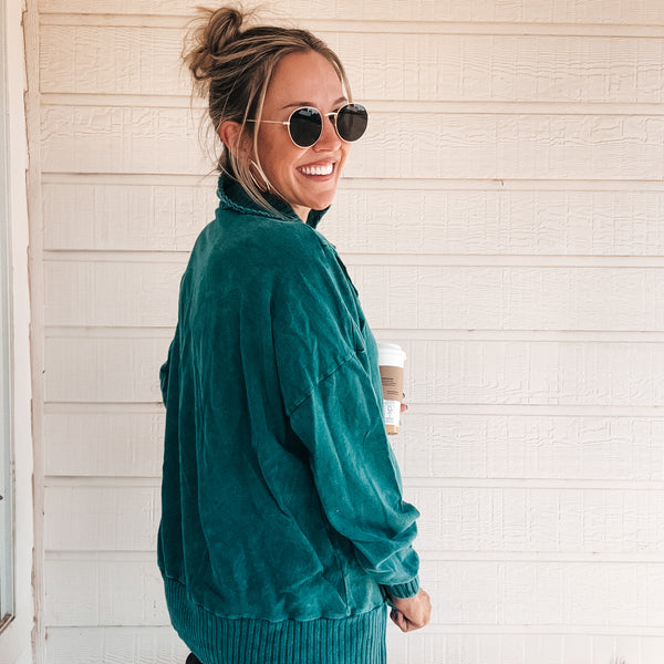 Monica Mineral Wash Sweatshirt - Dark GREEN