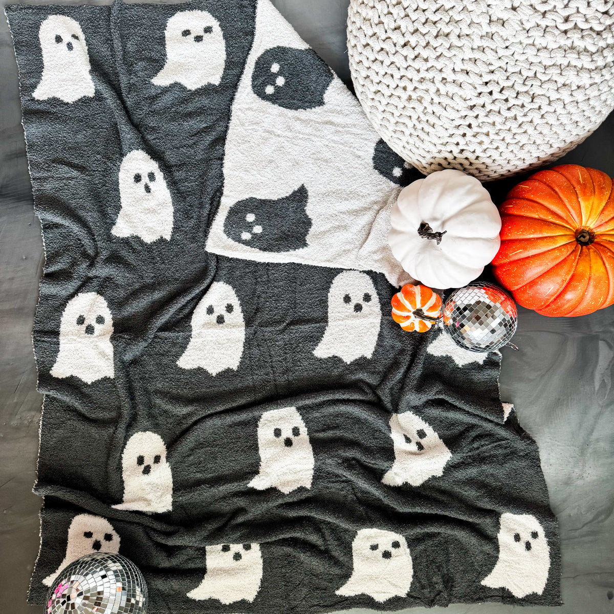 Big Ghost Reversible Blankets