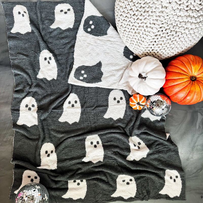 Big Ghost Reversible Blankets
