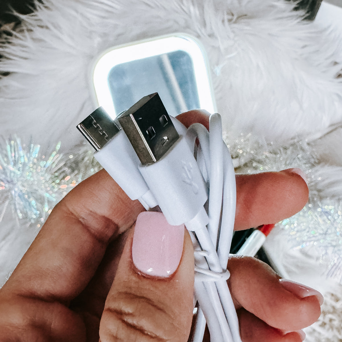 2-in-1 Light-Up Travel Mirror