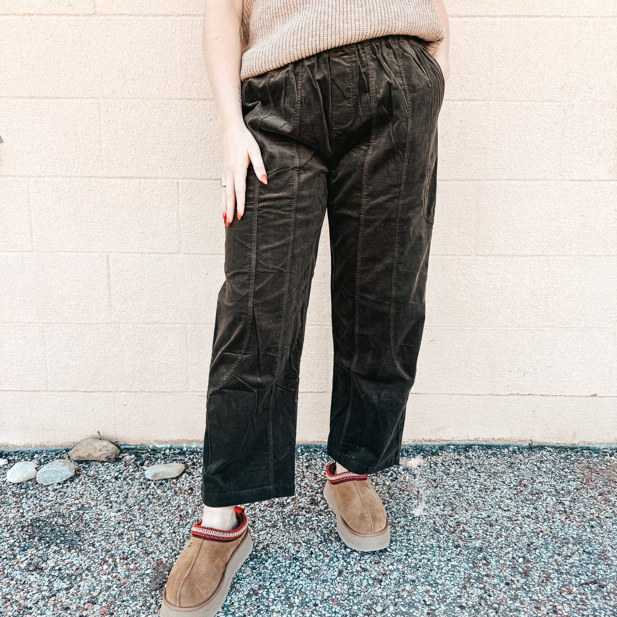 Holly Corduroy Pants- Olive