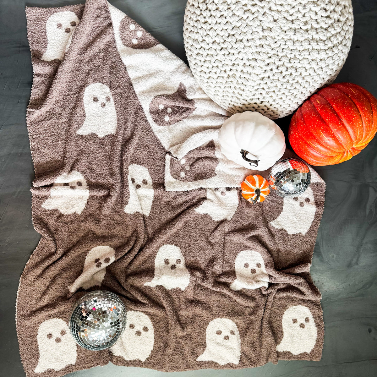 Big Ghost Reversible Blankets