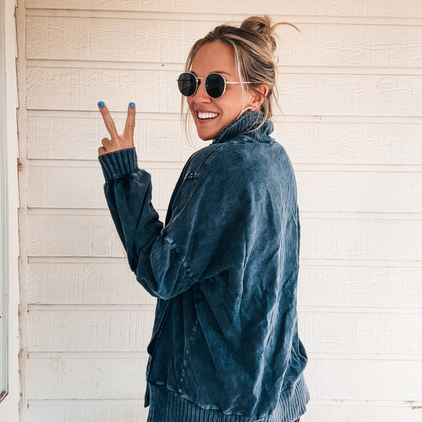 Monica Mineral Wash Sweatshirt - Navy Blue