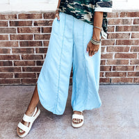 Tulip Chambray Jeans