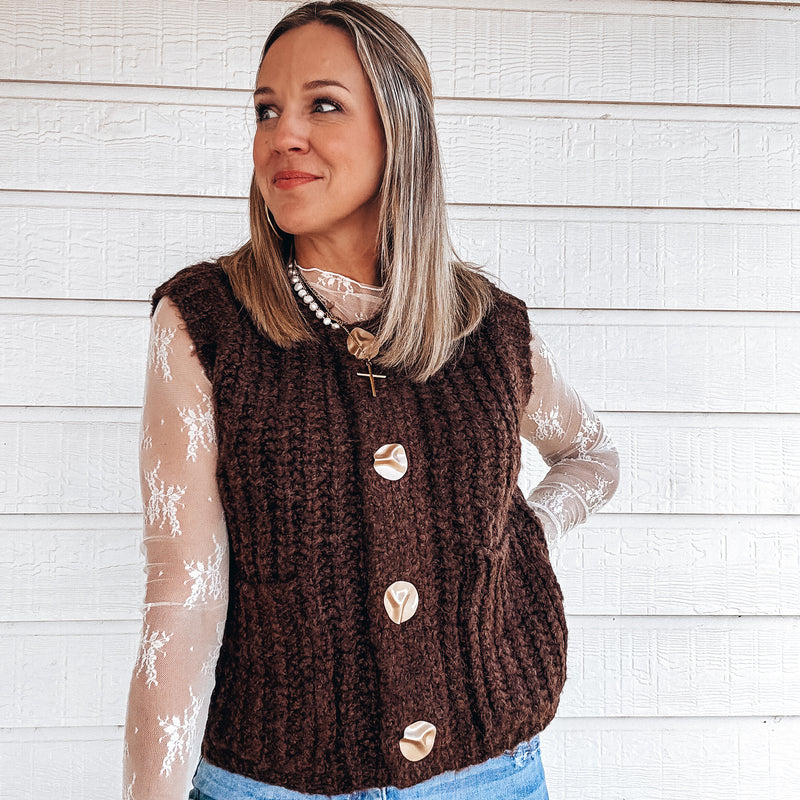 Channing Chunky Sweater Vest- Brown