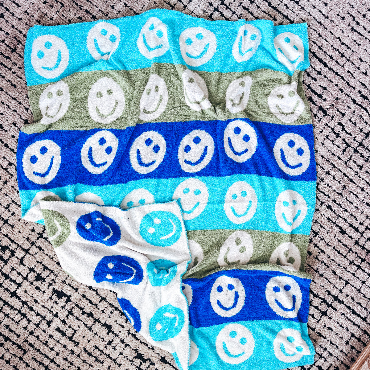 Smile Stripes Blanket