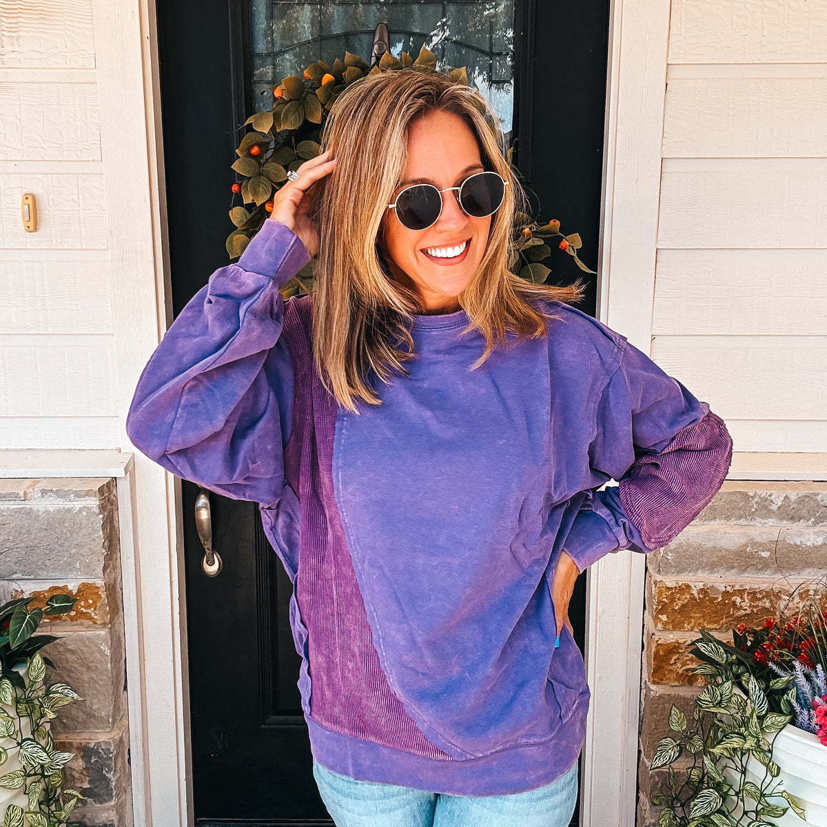 Friday Night Feels Sweatshirt - PURPLE