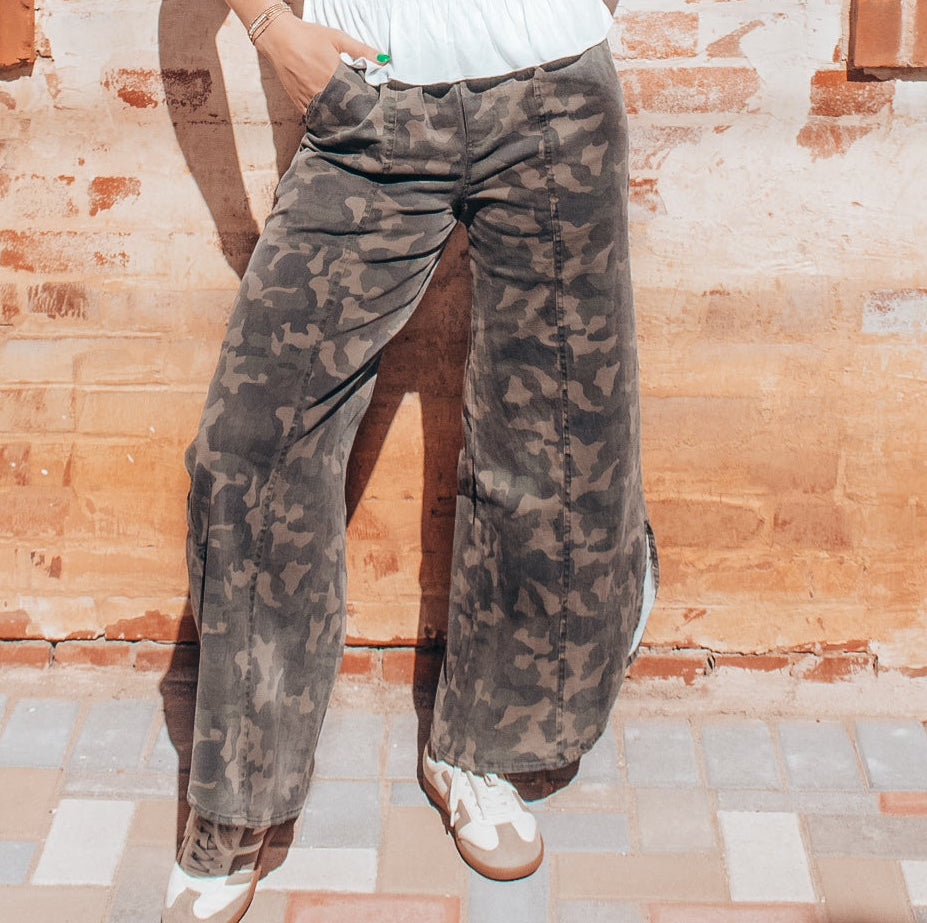 Carter Camo Pants